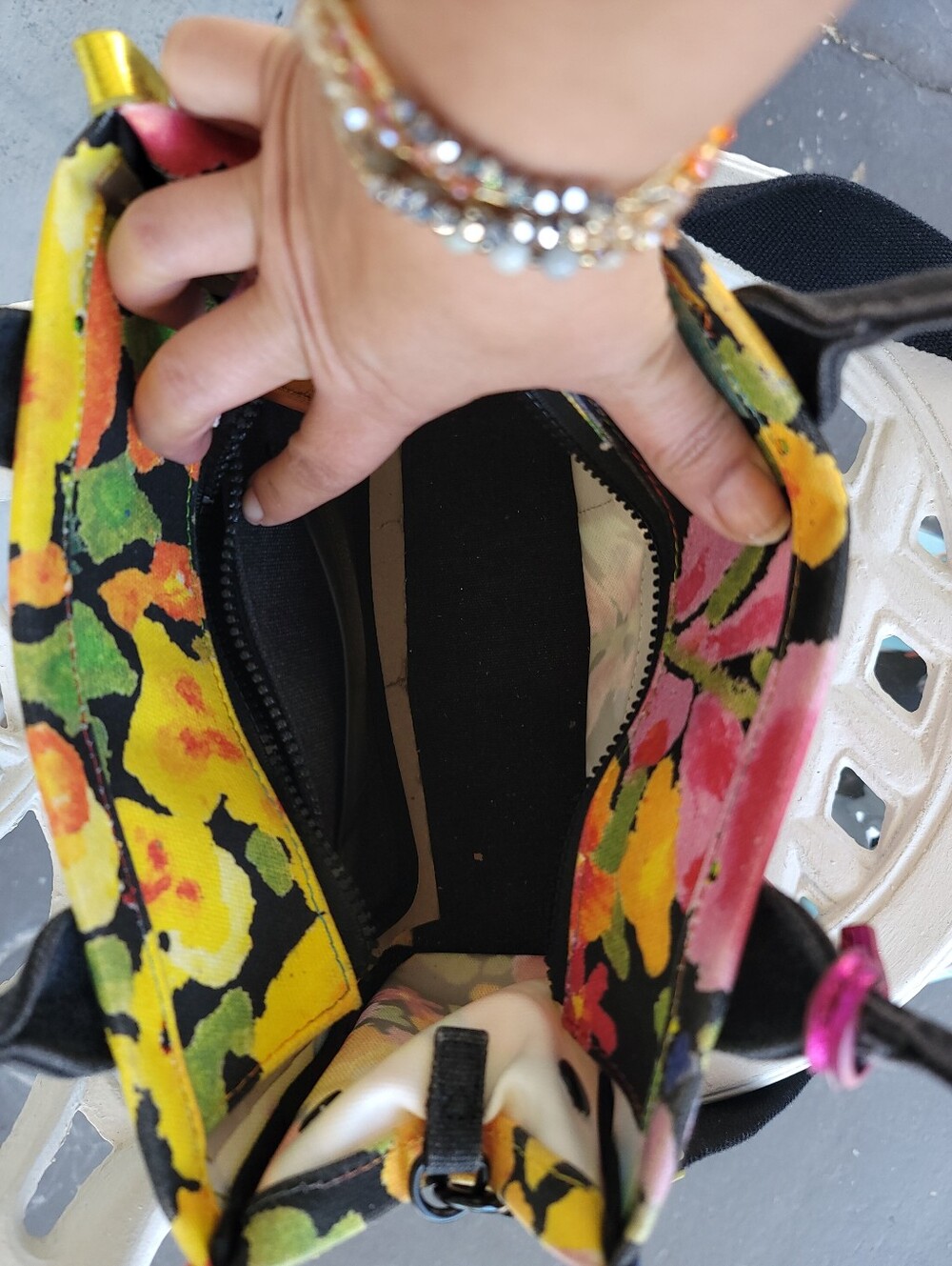 Kurt Geiger Tote - Picture 6 of 12